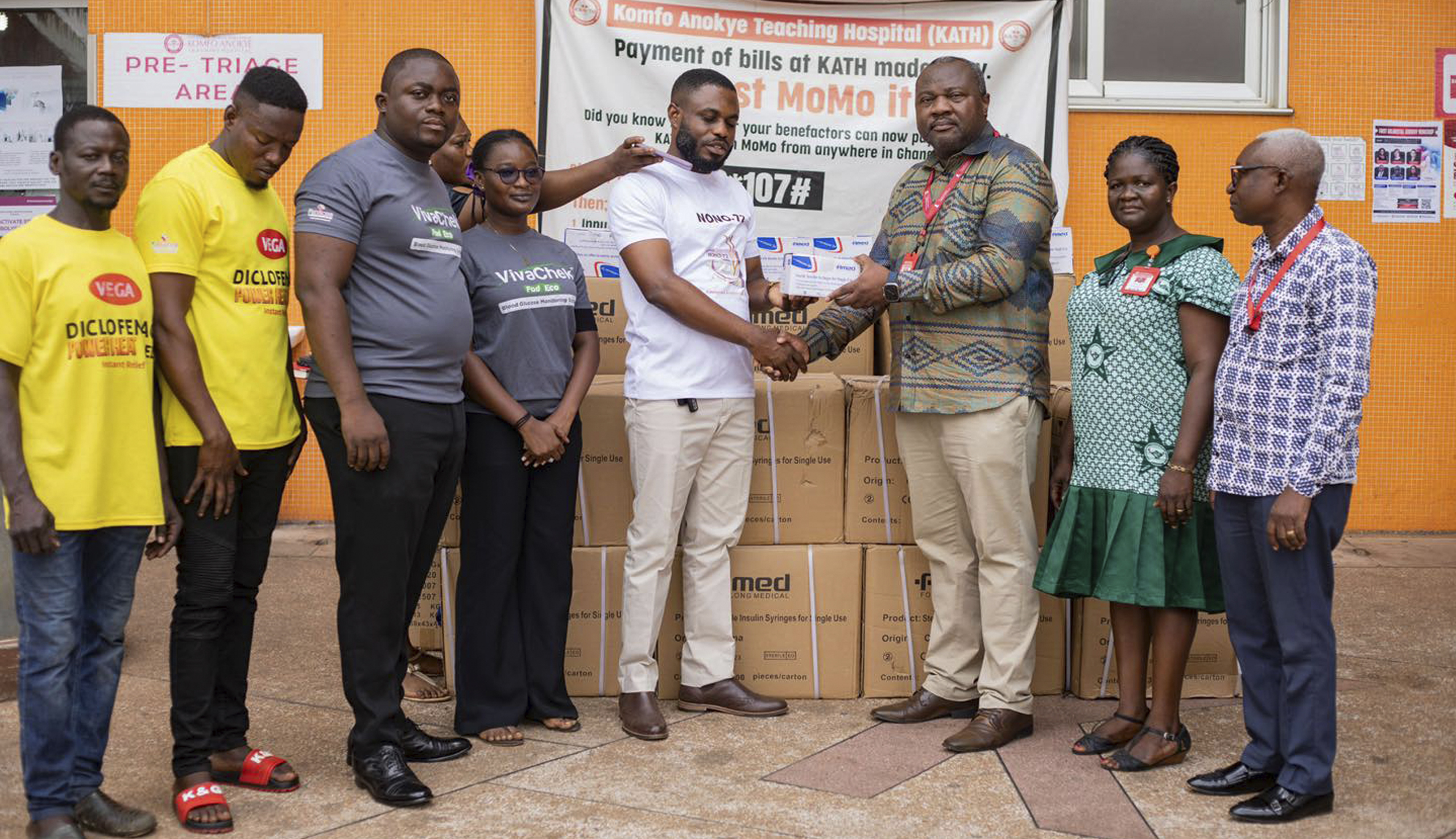Panacea-Pharmaceuticals-Donates-280800-Insulin-Syringes-To-KATH