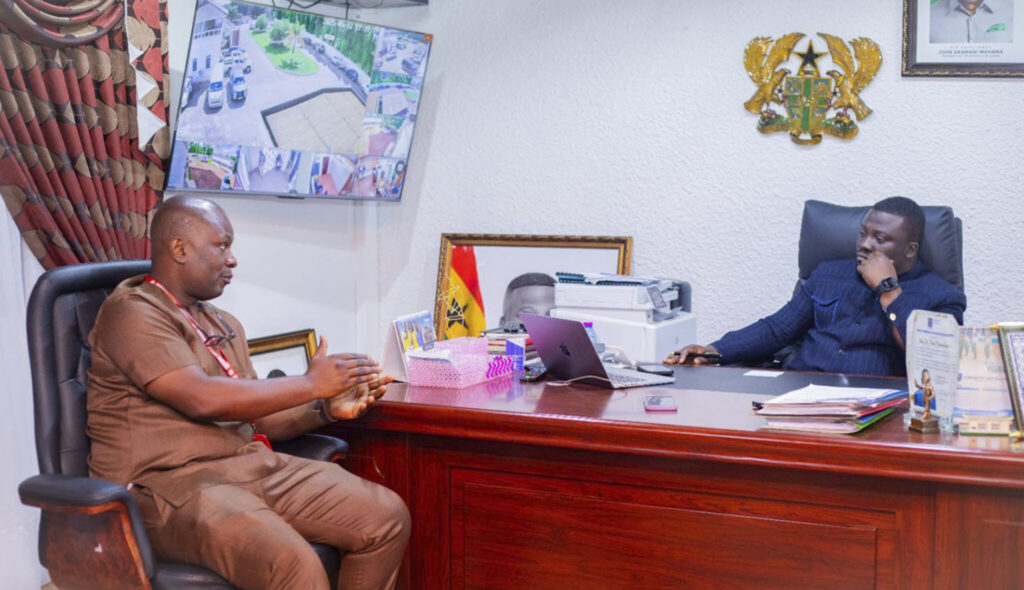 KATH CEO Pays Courtesy Call On Ashanti Regional Minister
